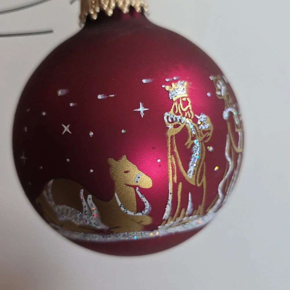 Christmas Ornaments - Elegant Red and Gold Nativity Scene Set Of 4